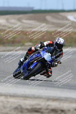 media/May-25-2025-Lets Ride (Sun) [[0ff033e448]]/B Group/1220pm (Riverside)/